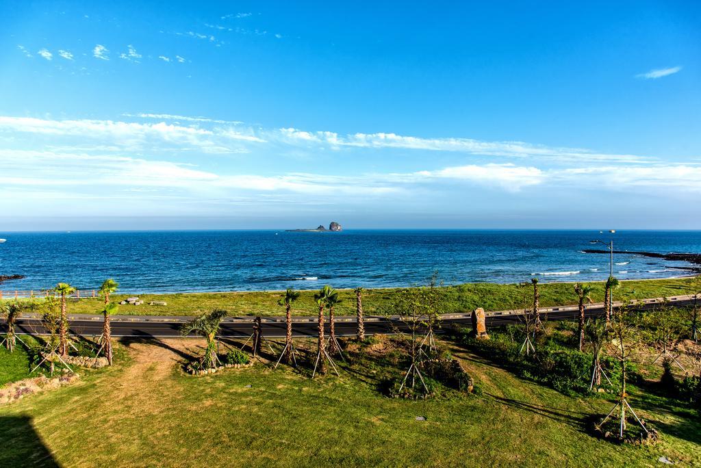 Sun And Moon Resort Seogwipo Exterior foto