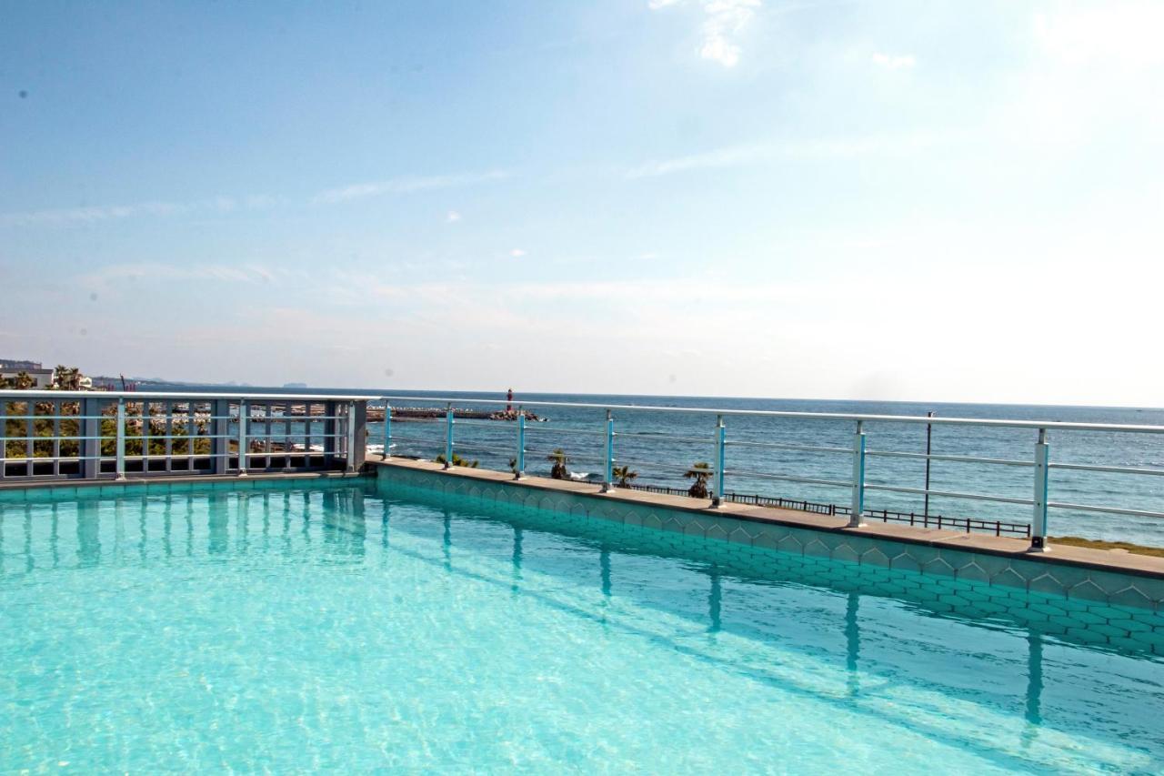 Sun And Moon Resort Seogwipo Exterior foto